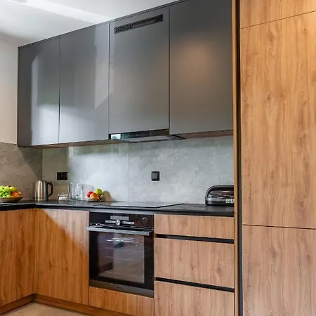 Herkulesa * زاكوباني